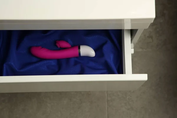Roze Vibrator Lade Binnenshuis Boven Zicht Geslacht Speelgoed — Stockfoto