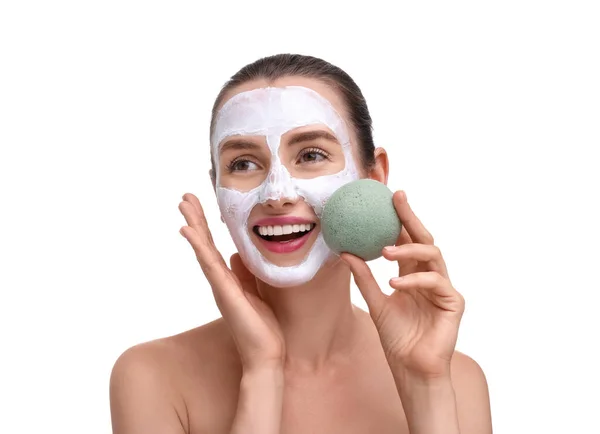 Mujer Joven Feliz Con Máscara Facial Esponja Sobre Fondo Blanco —  Fotos de Stock