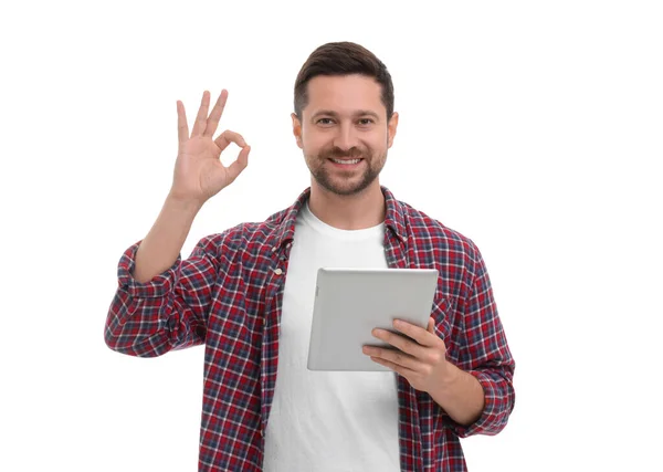Pria Bahagia Dengan Tablet Menunjukkan Gerakan Pada Latar Belakang Putih — Stok Foto