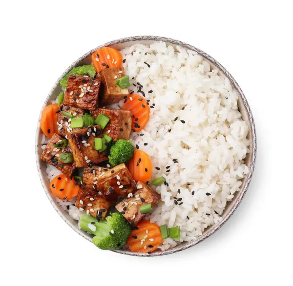 Miska Ryżu Smażonym Tofu Brokułami Marchewką Izolowana Białym Górnym Widoku — Zdjęcie stockowe