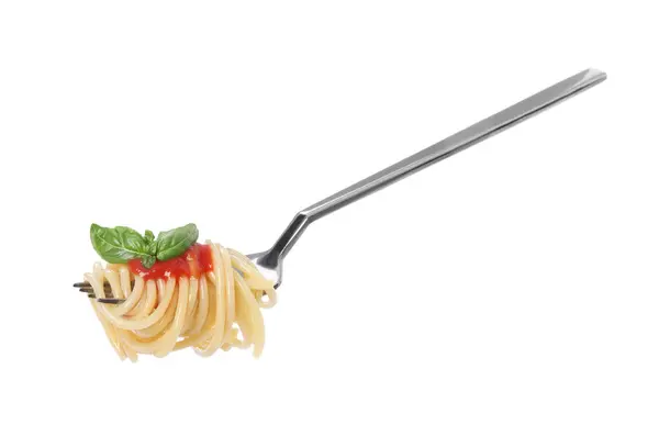 Vork Met Lekkere Pasta Basilicum Tomatensaus Geïsoleerd Wit — Stockfoto