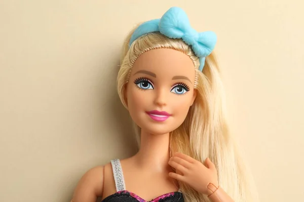 Mykolaiv Ukraine September 2023 Beautiful Barbie Doll Beige Background — Stock Photo, Image