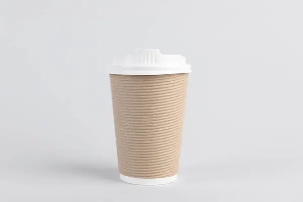 Tazza Carta Con Coperchio Plastica Sfondo Chiaro Caffè Portare — Foto Stock