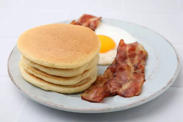Plate Tasty Pancakes Fried Egg Bacon White Tiled Table Closeup — Stock Photo, Image