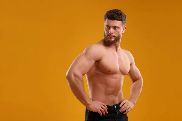 Handsome Muscular Man Orange Background Space Text Sexy Body — Stock Photo, Image