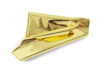 Bir adet yenilebilir altın yaprak, beyaza izole edilmiş, üst manzara