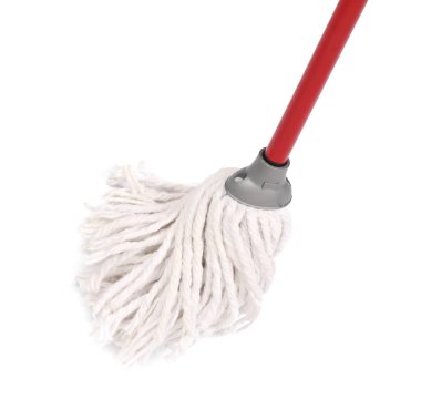 Plastik saplı paspas beyaza izole edildi