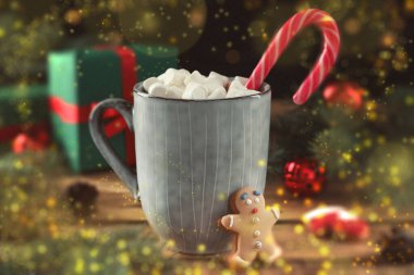 Marşmelovlu lezzetli sıcak çikolata, şeker kamışı ve ahşap masada Noel kurabiyesi. Bokeh etkisi