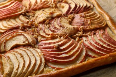 Fındıklı taze elma galerinin yakın görüntüsü.