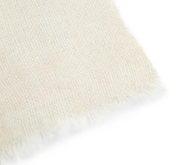 Çuval bezi parçası beyaza izole edilmiş.