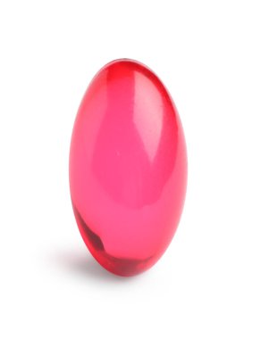 Beyaza izole edilmiş kırmızı bir hap. Tıbbi tedavi