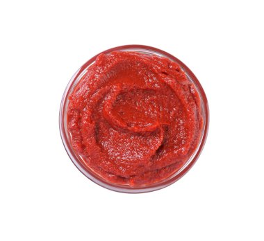 Cam kâse dolusu leziz domates ezmesi, beyaz, üst manzara.