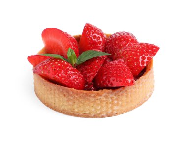 Taze çilekli tart ve beyaz üzerine nane şekeri. Tatlı nefis.