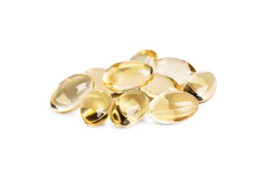 Beyaza izole edilmiş bir sürü hap. Tıbbi tedavi