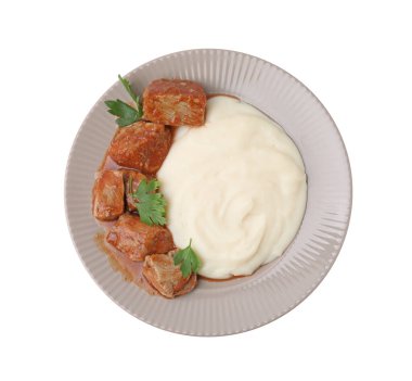 Lezzetli gulaş ve patates püresi beyaza izole edilmiş, üst manzara.