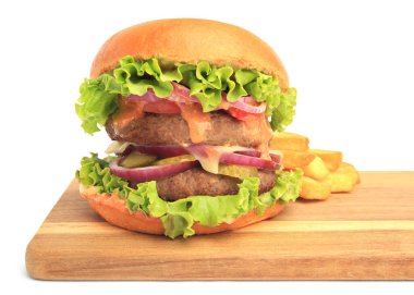 Lezzetli bir hamburgerle bembeyaz.