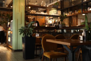 Bokeh efektli modern kafenin bulanık görüntüsü