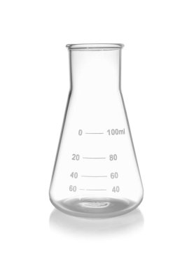 Beyaza izole edilmiş boş bir laboratuvar şişesi.