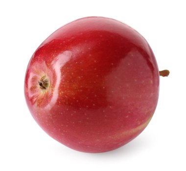 Olgun kırmızı bir elma beyaza izole edilmiş.