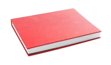 Beyaz arkaplanda kırmızı kapaklı kitap