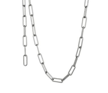 Beyaza izole edilmiş ortak bir metal zincir.