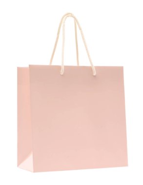 Pembe kağıt alışveriş torbası beyaza izole edilmiş.