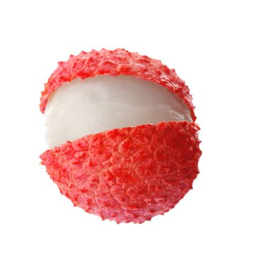 Olgun liçi meyvesi beyaza izole edilmiş.