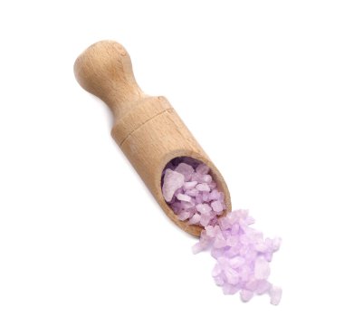 Menekşe rengi deniz tuzu ile kepçe beyaz, üst manzara