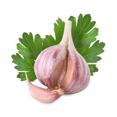 Taze sarımsak ve yeşil maydanoz.