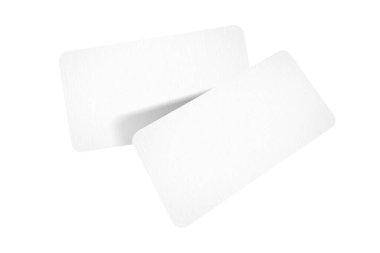 Beyaz arka planda boş kartvizitler var. Tasarım için model