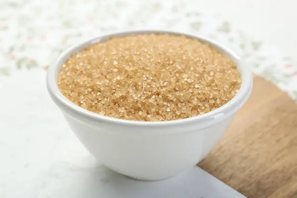 Brauner Zucker Schüssel Auf Dem Tisch Nahaufnahme — Stockfoto
