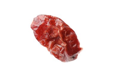 Bir lezzetli kurutulmuş yaban mersini beyaza izole edilmiş.