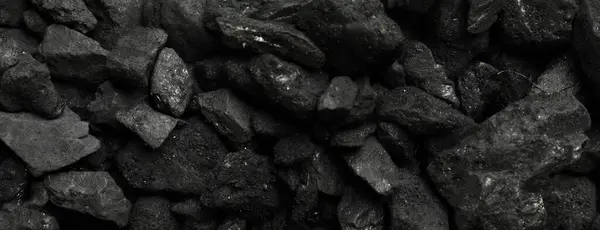 배경으로 보이는 석탄층 위에서 바라본 — 스톡 사진