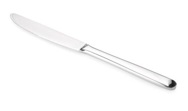 Parlak gümüş bir bıçak beyaza saplanmış.