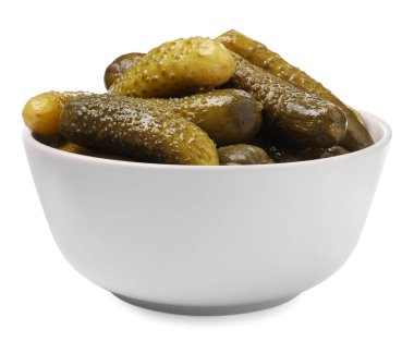 Beyaz tenceredeki lezzetli salatalık turşusu.