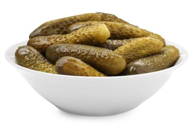 Beyaz tenceredeki lezzetli salatalık turşusu.