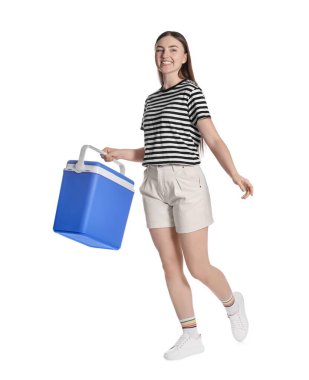 Beyaz tenli, plastik kutulu mutlu genç kadın.