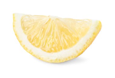Limon dilimi beyaza izole edilmiş. Citrus meyvesi.