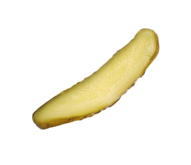 Beyaz izole turşusu salatalık dilim