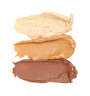 Farklı fındık ezmelerinin kokusu beyaz, üst görünümde izole