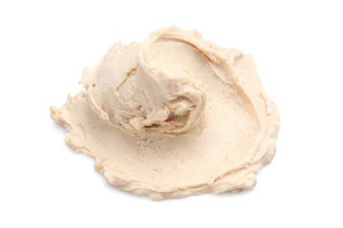 Beyaza izole edilmiş lezzetli fındık ezmesi örneği