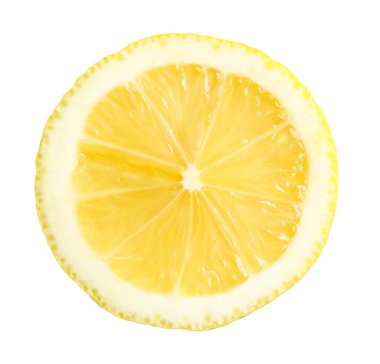 Limon dilimi beyaza izole edilmiş. Citrus meyvesi.