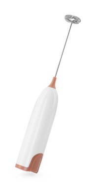 Bir süt köpüklü değnek beyaza izole edilmiş.