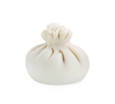 Beyaz üzerine pişmemiş khinkali (hamur tatlısı). Gürcistan mutfağı