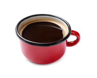 Beyaz bardakta izole edilmiş Aromatik kahve.