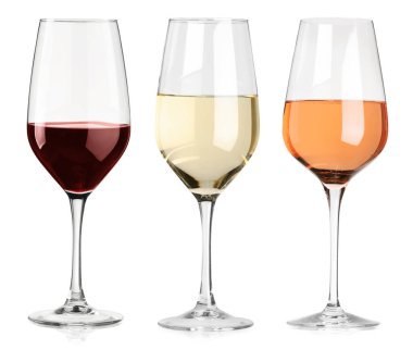 Beyaz, gül ve kırmızı şarap kadehleri