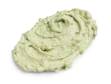 Beyaza izole edilmiş lezzetli fındık ezmesi örneği