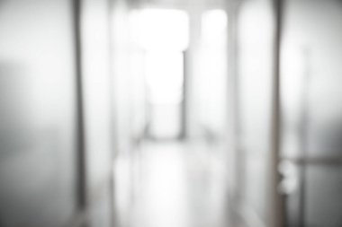 Ofis içi. Rahat çalışma alanının bulanık görünümü