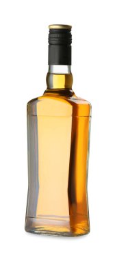 Beyaz şişede izole edilmiş viski.