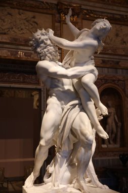 Roma, İtalya - 3 Şubat 2024: Borghese Galerisinde Bernini Gian Lorenzo 'nun Proserpine heykeline tecavüz